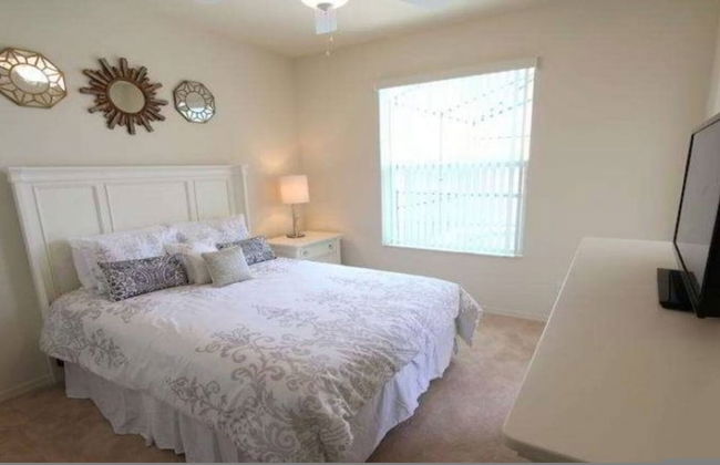 4bdr w Pool Near Disney - Foto 14