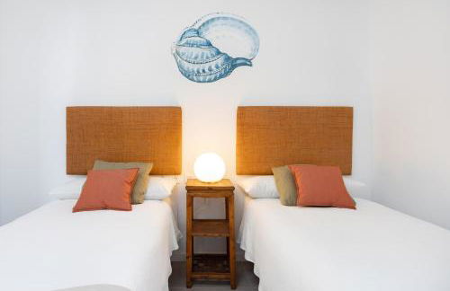 Home2Book Design & Breathtaking Sea Views El Porís - Foto 25