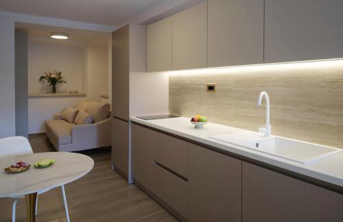 Golden Luxury Suites - Foto 31