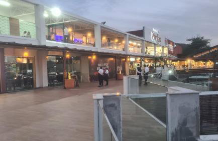 Apartamento com varanda de frente para o MAR - Angra dos Reis - Shopping Piratas - Portaria 24hs - Foto 33