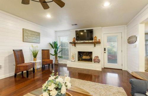 Gorgeous Alabama Home 4 Miles to Stadium Sleeps 8 - Foto 22