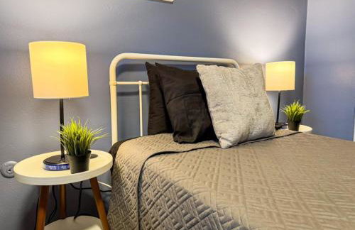 8 Large Apartments with 12 Bedrooms and Parking and WIFI - Foto 4