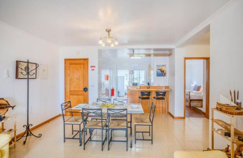 GuestReady - Azorean retreat with Marina view - Foto 71