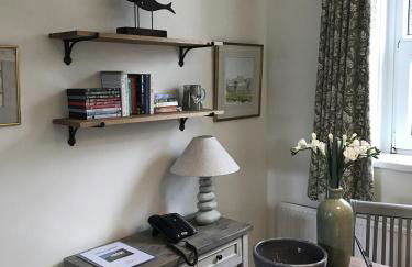 Old Vicarage Mortehoe Near Woolacombe 2 x sleeps 4 and 1 x sleeps 10 cottages - Foto 4