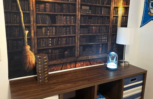 Britannia Village - Photo 41