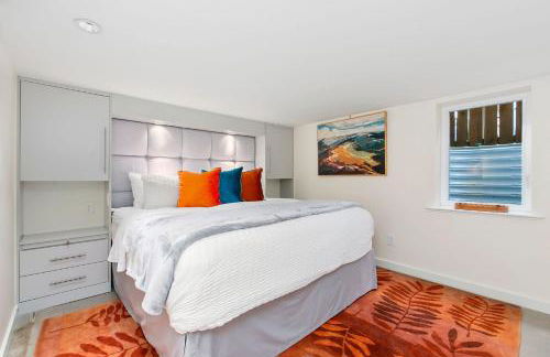 Maple Courtyard - Old Town with King Suite & Piano - Foto 15