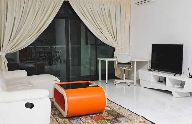 JB Bukit Indah Skyloft Suites - Photo 14