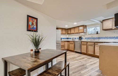 Sloans Lake Getaway - Basement Apartment Near Broncos and Downtown Denver - Foto 6