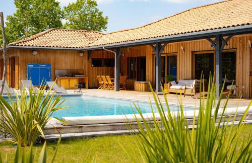Appartement 2 chambres, terrasse bois indépendante, accès piscine privée - Foto 15