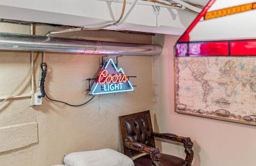 HOT TUB Firepit Pool Table Patio Cozy Downtown Denver - Foto 64