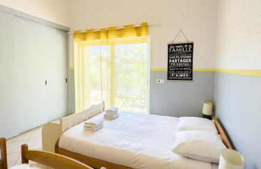 Exclusive Authentic Riviera Villa - Private Pool, Pétanque Court, Panoramic Mediterranean Sea & Estérel Mountain Views - Foto 33