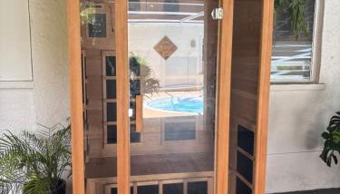 1mi to Beach Jungle Bungalow 1 acre with Pool - Foto 5