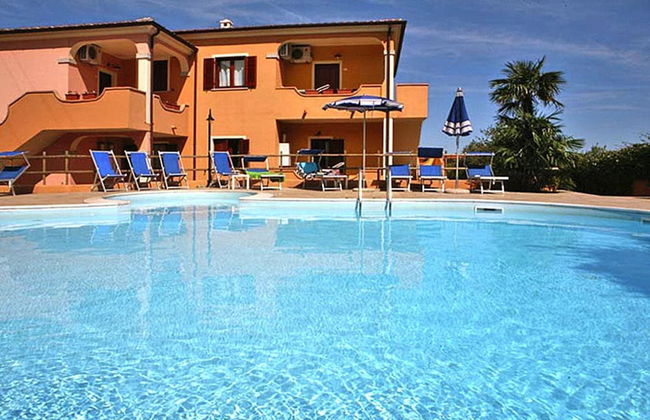 Apartment in Tamarispa With Garden Furniture - Photo 8