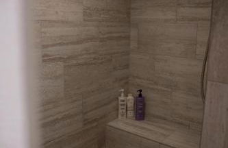 Whole House Aurora View with Hot tub, Sauna and AC - Photo 23