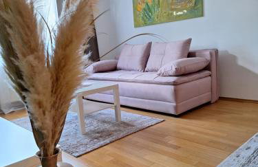 Apartman Lory, Zagreb, Downtown, with own parking in the garage - Photo 2