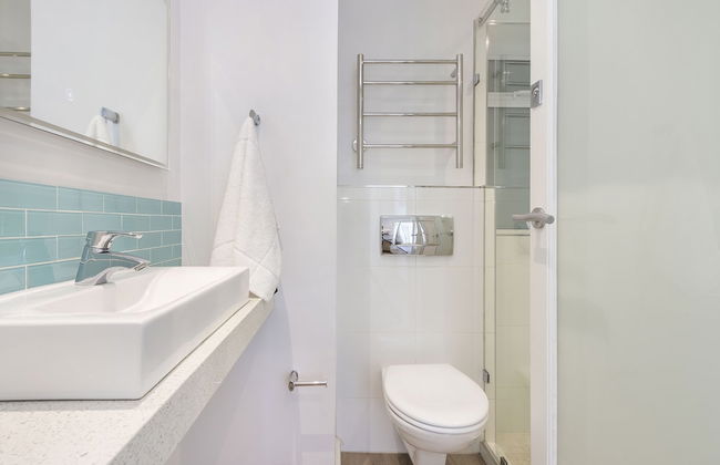 Portico 704 - Photo 14