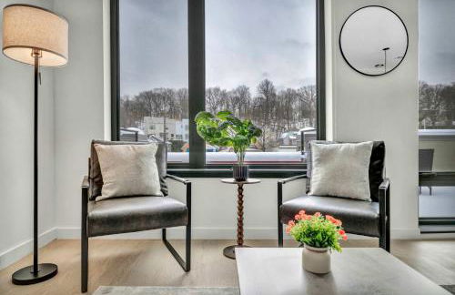 Cleveland Clinic w KingBed Balcony Gym Parking WD - Foto 3