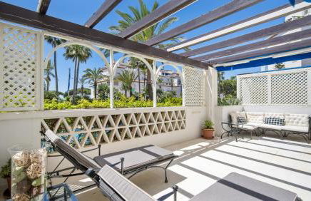 Apartamento de 2 dormitorios en Las Gaviotas - Puerto Banús - Photo 20