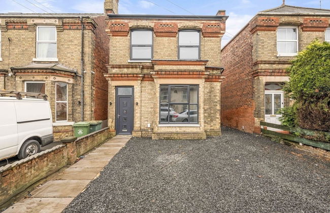 Santi House - Foto 1