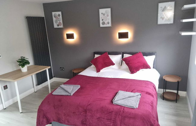 Impeccable 4-bed House in London With Jacuzzi - Foto 11