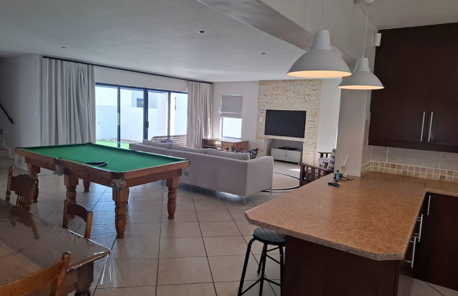 Oosiesrus - Charming Langebaan Villa With Garden View - Foto 45