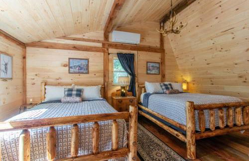 Cabin w Hot tub, 24 acres, 30 min to Gore, MtnView - Foto 22