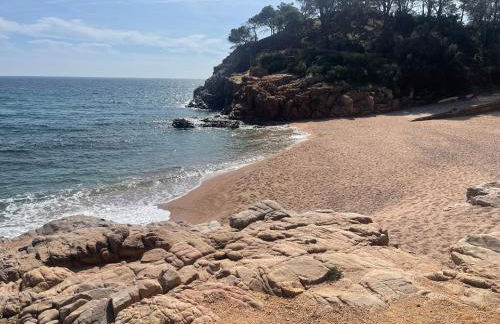 Ubicación idílica en Rosamar, a 1 min de la playa - Foto 30