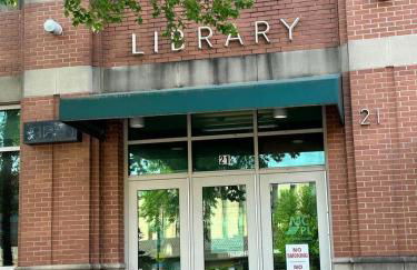 Entire 4 bedroom familyfriendly basement apartment, MetroWalk - Foto 64