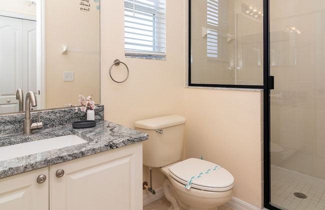 Paradise Found - Photo 21