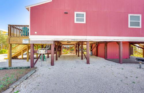 Ocean Views and Deck Family Home, Steps From Beach - Foto 25