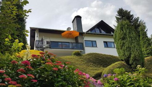 Ferienwohnung Brillant am Nationalpark Hunsrück-Hochwald - Foto 2, Garden