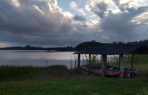 Chalés Praia do Rosa piscina compartilhada - Foto 64
