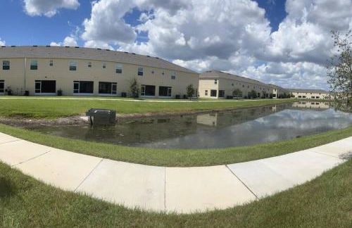 Luxurious Farm Style House - Foto 42