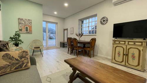 Porto Area, Poolside Sunsets of Vila Boa - Photo 2