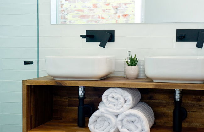 UNIQUE - New York Loft Style Townhouse - Photo 23