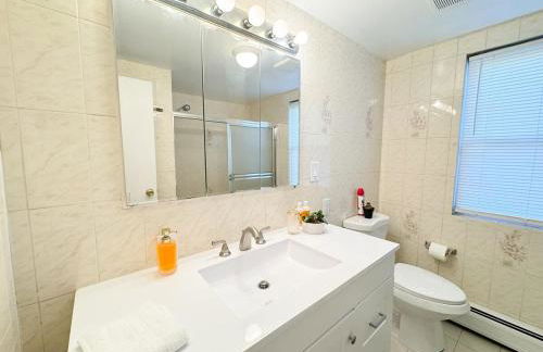 Spacious and Convinient near NYC Parking Available - Foto 21