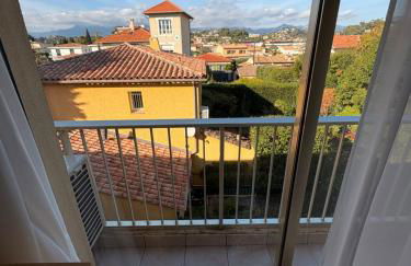 Charmant apt calme - proche plage et aéroport - climatisé - parking privé gratuit - Foto 46