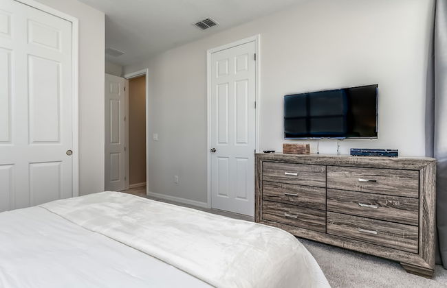 9 BD 6.5 BH With Game Room and Pool - Foto 5