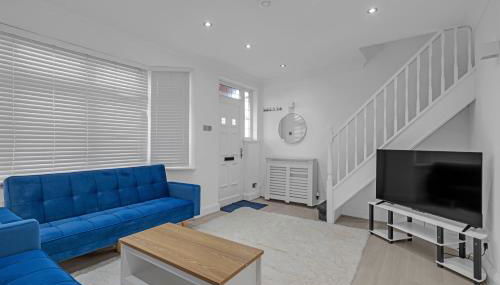 3BR Home for 6 in Rainham, Parking & Wi-Fi - Foto 1