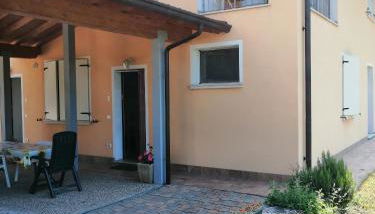 Cascina Legnago bilocale a 6 chilometri da Salò - Foto 2