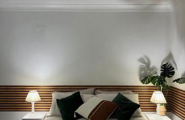 The Wavers Ideal for airport links NEC JLR - Foto 4