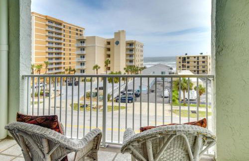 Walk to Coast Condo in Daytona Beach Shores! - Foto 2