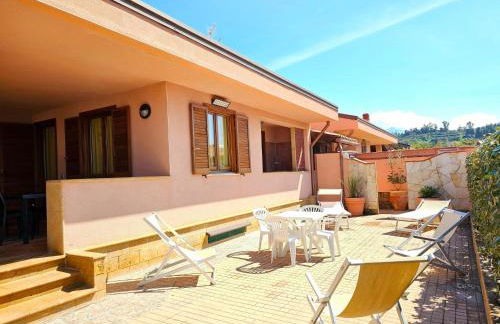 Holiday Home Villa mit Wasserblick by Interhome - Foto 1