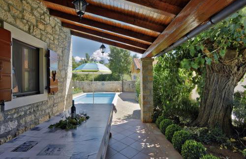Villa in Cehici with Private Pool & Terrace - Foto 49