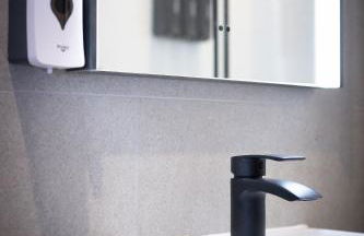 Lethbridge Villa 49 Apartment 2 Super Fibre WiFi, free parking - Foto 17