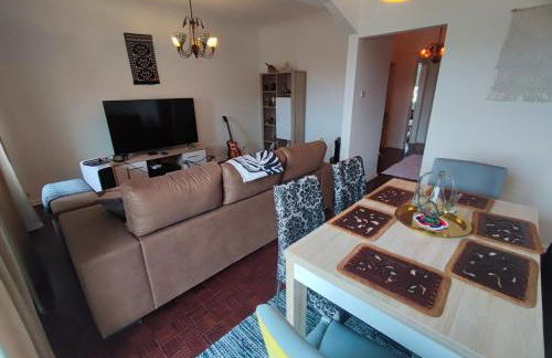 Almada, T2 apartment w balcony, Feijo, Lisbon - Foto 9