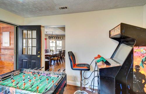 Cleveland Cabin with Private Hot Tub about 7 Mi to Helen - Foto 13