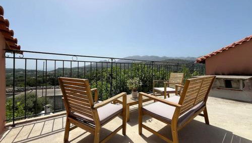 Vrysses Lodge Michael Stelianos - Foto 1