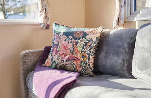 Host and Stay - 421 Wooler Park - Photo 8