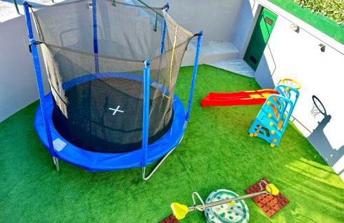 Holiday Home Three Sisters with Swimming Pool & Jacuzzi - Photo 11